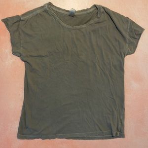 Women’s Alternative Apparel Distressed Single Stitch Raw Hem Olive T-Shirt - S